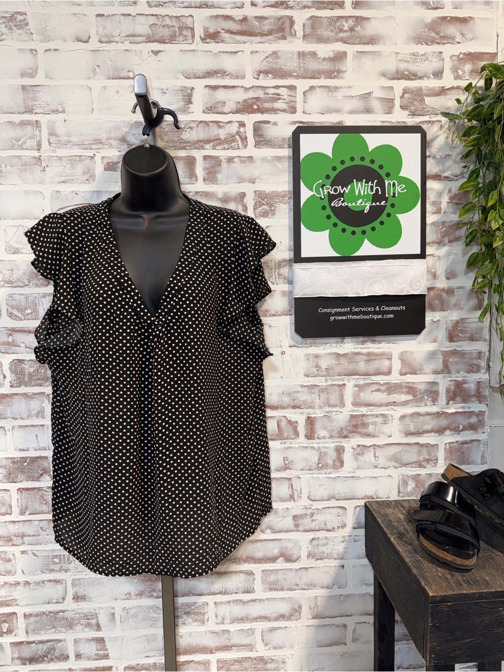 Philosophy Black Polka Dot V-Neck Flutter Sleeve Blouse